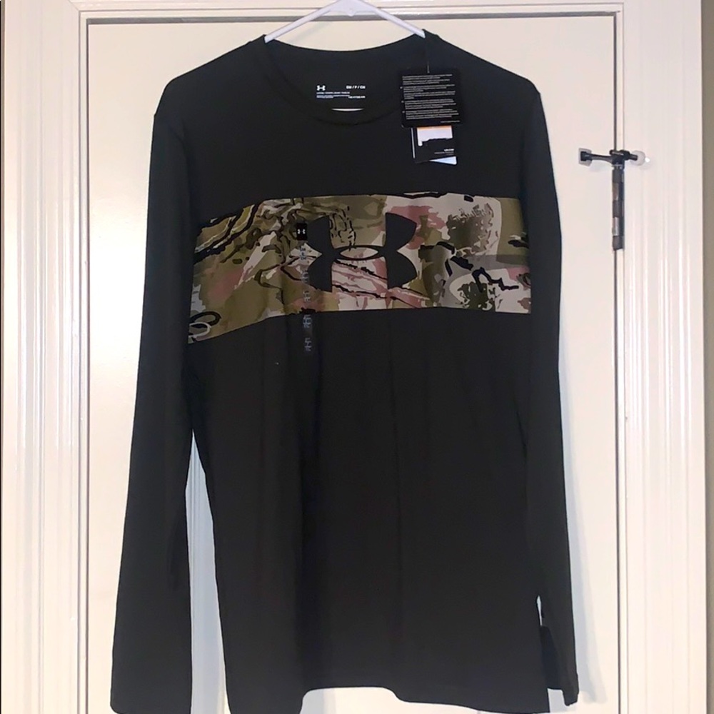 Under Armour Long Sleeve